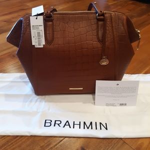 NWT Limited Edition Brahmin Camila Tidewell